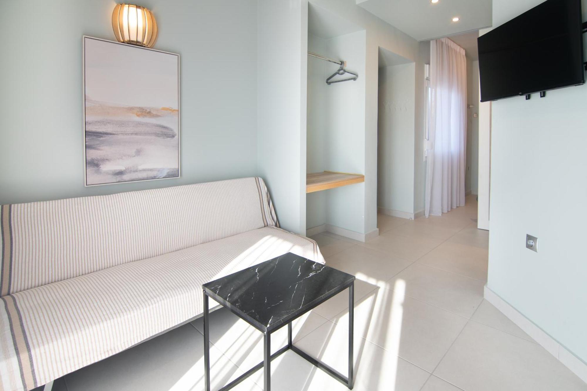 Olea Apartments Palioura Epanomi Luaran gambar
